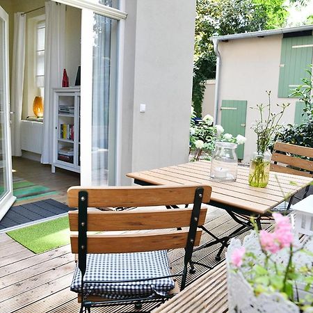 Jethon Studio-Appartement Im Gruenen Bernburg Exteriör bild