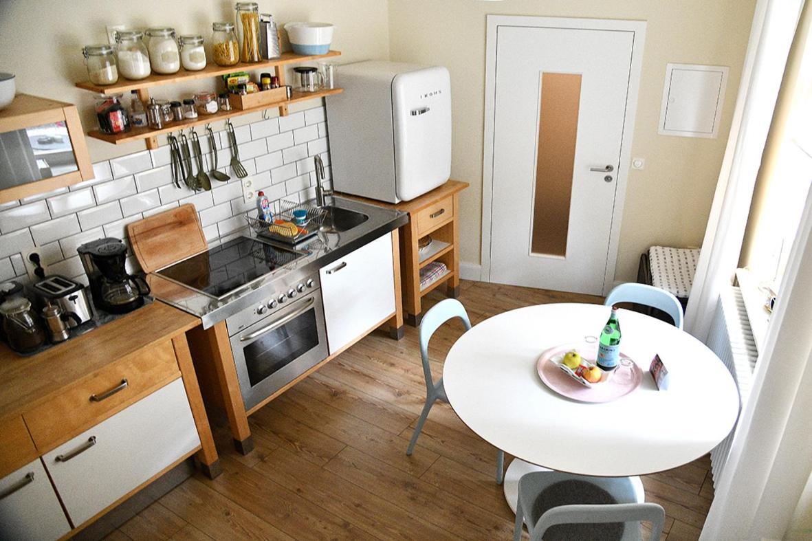 Jethon Studio-Appartement Im Gruenen Bernburg Exteriör bild